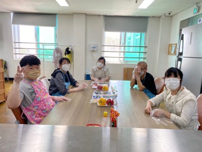 직업적응훈련생 가사훈련 &#034;베이컨 떡말이&#034; 만들기 이미지