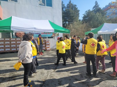 사랑의 김장나누기 행사 한돈과 함께 이미지