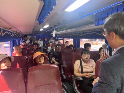 직업훈련생·직무체험프로그램 사업체 견학 및 아가페 정원 관람 활동 이미지