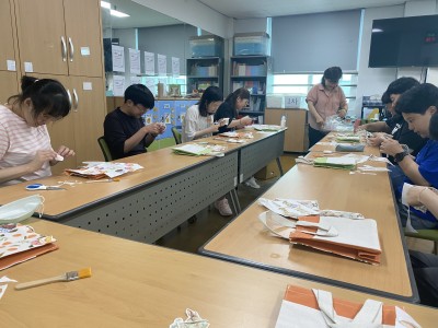 직업훈련생 토탈공예(나만의 가방 꾸미기&소품 만들기) 이미지