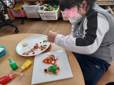 행복한 크리스마스를 위한 선물키트 지원 이미지